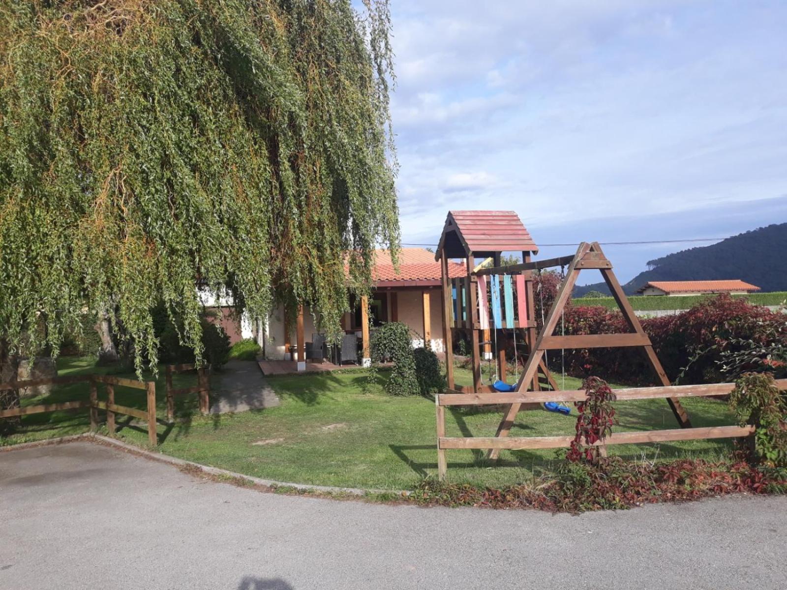 Apartamentos Rurales La Caramba Ламунио Экстерьер фото